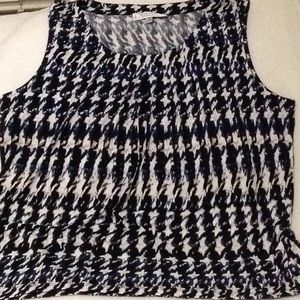 Sleeveless knit top can be dressed up or down